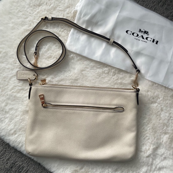 Purse Coach - Picture 2 of 3